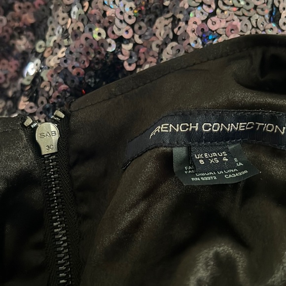 NWOT FRENCH CONNECTION Purple+ Multi Sequin Black Short Sleeved Dress Size: 4 - Picture 3 of 7